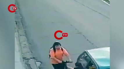 Seyir halindeki gencin altından scooterını çaldılar