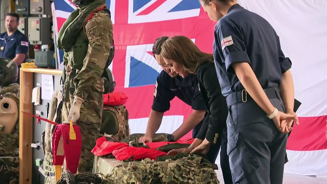 Let’s go fly a Kate: Princess all giggles at airfield visit