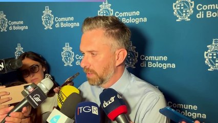 Lepore: "A Bologna mille migranti pi? del dovuto"
