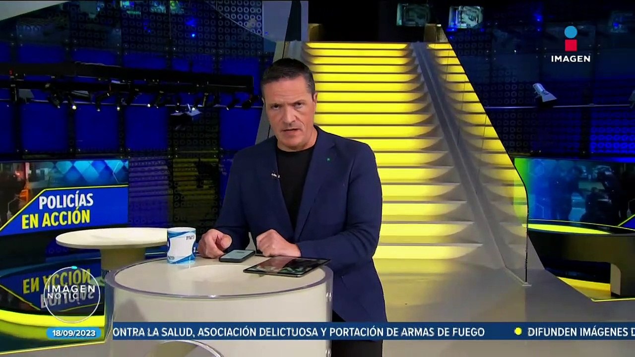 VIDEO: Policías enfrentan a hombre armado con un cuchillo en CDMX