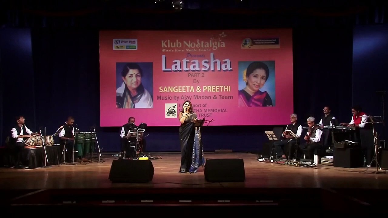 Ye Zindagi Usi Ki Hai // Sangeeta Melekar live...