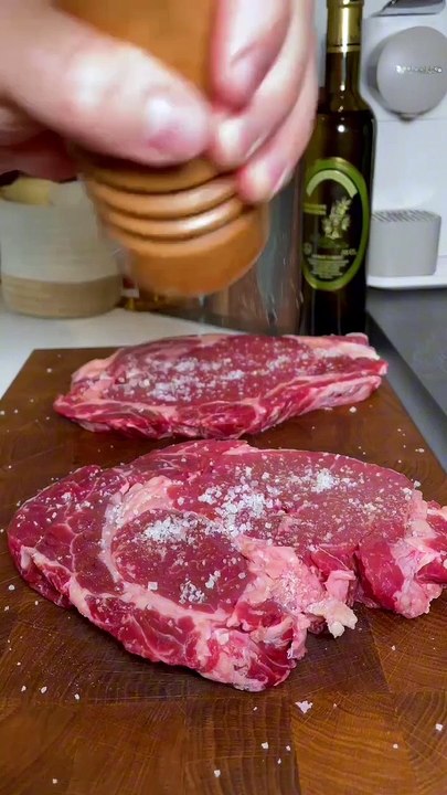 QISCHOOL VOLUME 2 : LA CUISSON BLEUE  #cuisson #school #ecole #appenti #chef #cuisine #learn #apprendre #viande #meat #blue #cooking #cook #techniques #hack