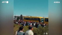 Teheran, i tifosi inseguono il bus con a bordo Cristiano Ronaldo
