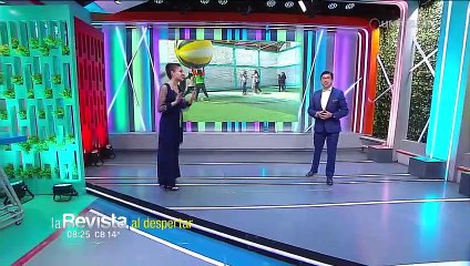 ¡Impresionante! El balón de volleyball  más alto para jugar se encuentra en El Alto