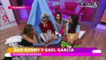 Bad Bunny y Gael García protagonizan tremendo beso en serie