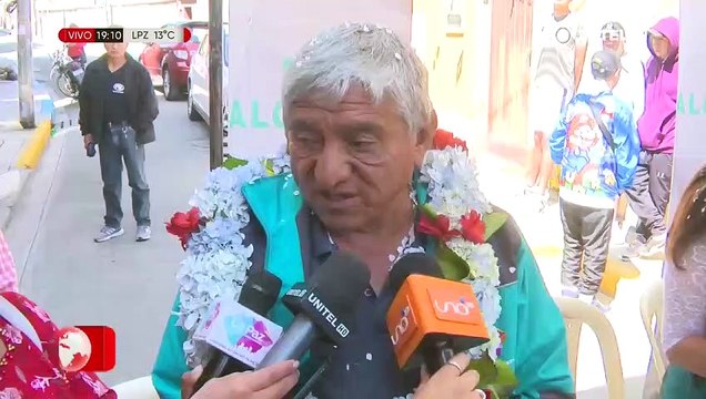 Empresarios exigen a las autoridades acelerar la solución al conflicto por tramo carretero