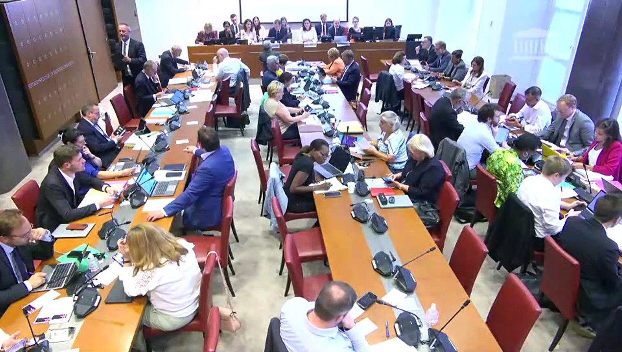 Commission des affaires sociales : M. Olivier Dussopt, ministre du travail, sur le projet de loi pour le plein emploi ; Examen du projet de loi pour le plein emploi - Lundi 18 septembre 2023