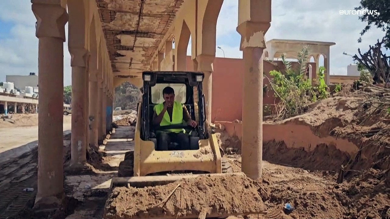 شاهد: درنة المنكوبة.. جثث تحت الأنقاض تنتظر الانتشال
