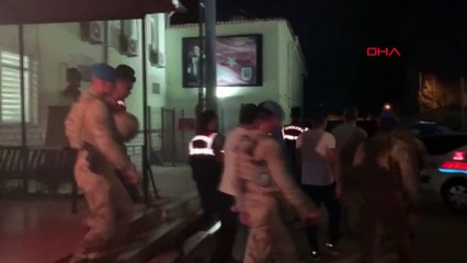 İzmir'de FETÖ/PDY operasyonu: 9 şüpheli gözaltına alındı