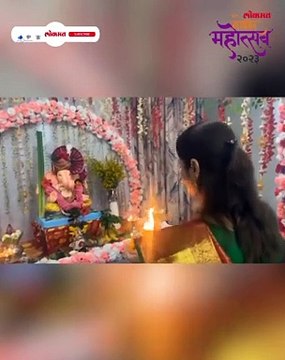 महिला आयोगाच्या अध्यक्षा रुपाली चाकणकरांच्या घरी गणरायाचे आगमन