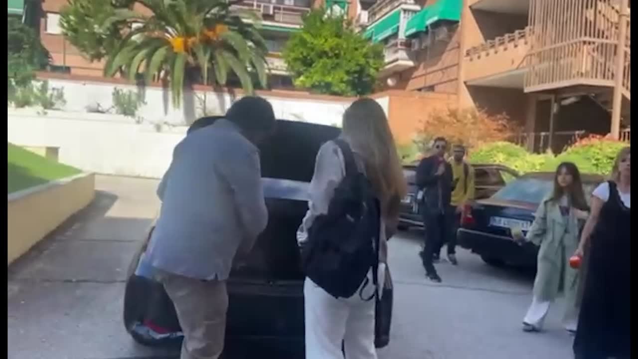 Misa Rodríguez llega a la concentración
