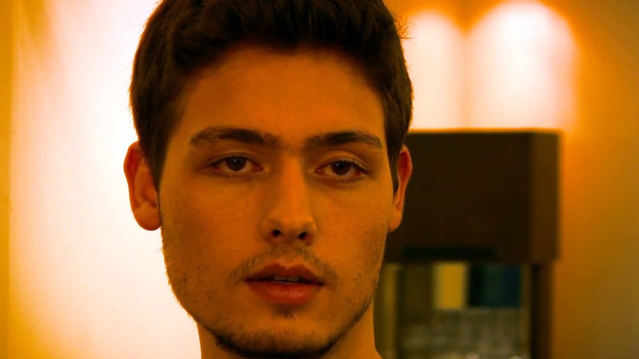 "Minha Família" (2009) - A Film by Gustavo Goulart (Drama)