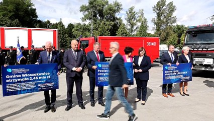 Przekazanie nowych inwestycji strażakom z Leszna