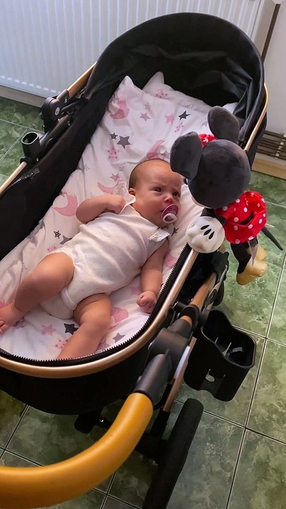 She Doesn't Quite Understand Minnie