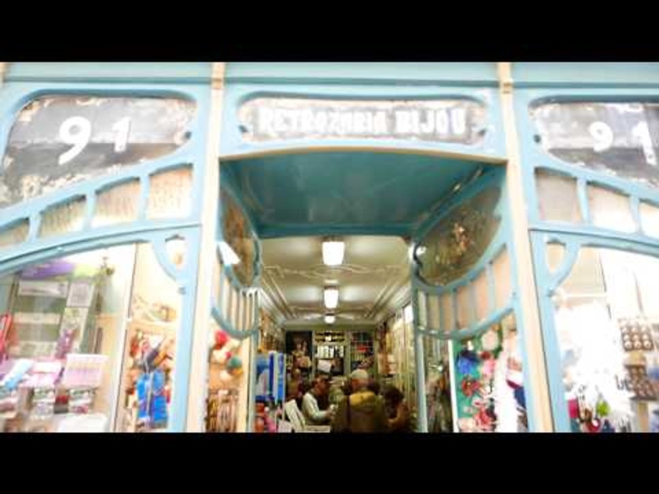 Going Back In Time In Lisbon - Shops with History in Baixa / Lojas com Historia