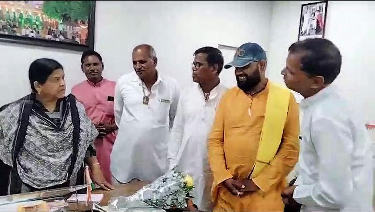 वैष्णव समाज को भूमि आवंटन के लिए प्रभारी मंत्री से मिला प्रतिनिधि मंडल