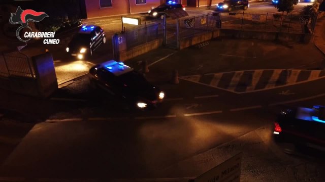 In Italia da turisti per vendere droga, scoperte reti di spaccio