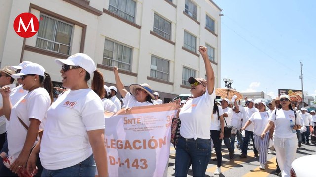 Estudiantes regresarán a clases tras paro de maestros
