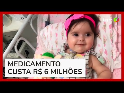 Menina de 2 anos que recebeu remédio mais caro do mundo mexe as pernas pela primeira vez
