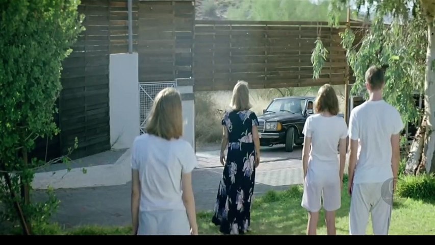 Dogtooth full movie dailymotion hotsell