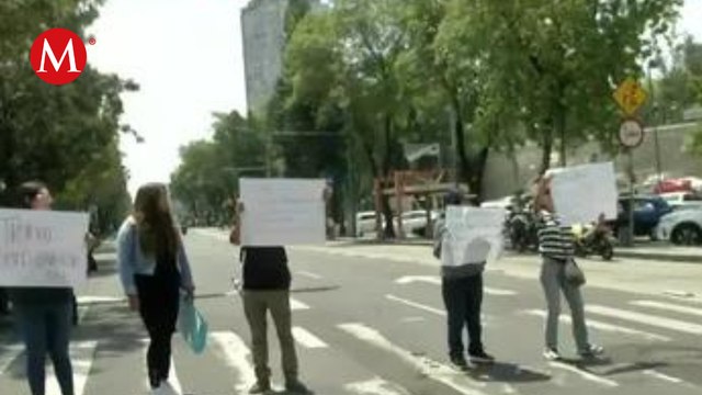 Bloquean Paseo de la Reforma, exigen puestos de trabajo