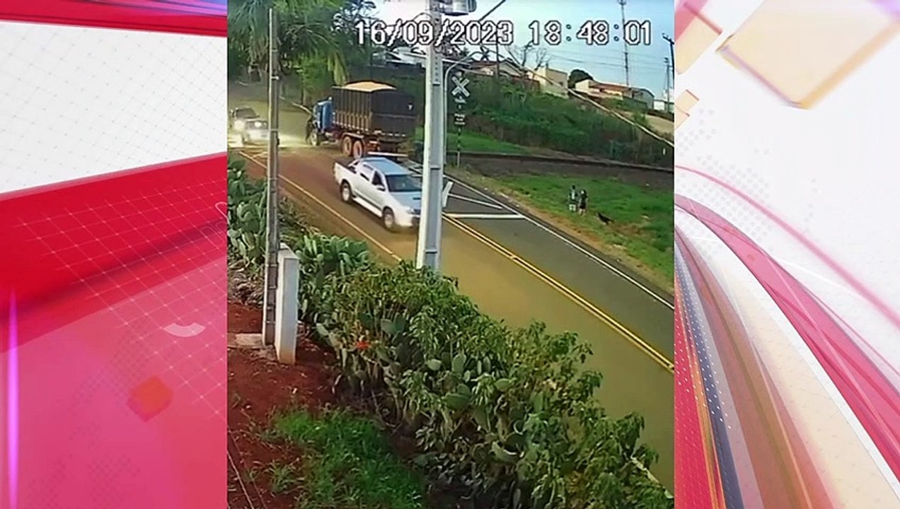 Susto: caminhão 'desce' no acesso do Pirapó