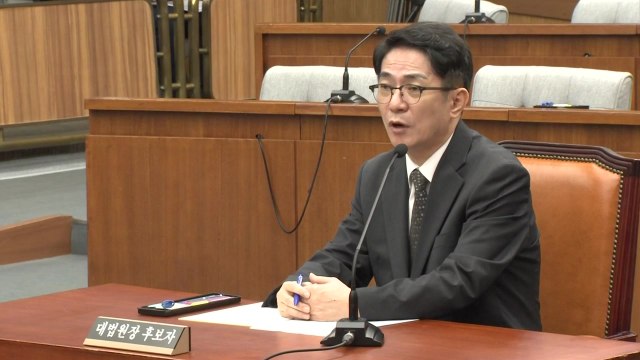 이균용 청문회 여야 공방... 사법부 정상화 적임자 vs 대통령 친구 / YTN