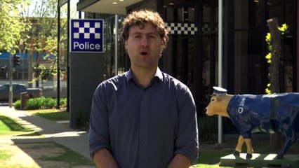 Search continues for gunman after robbery in country Victoria