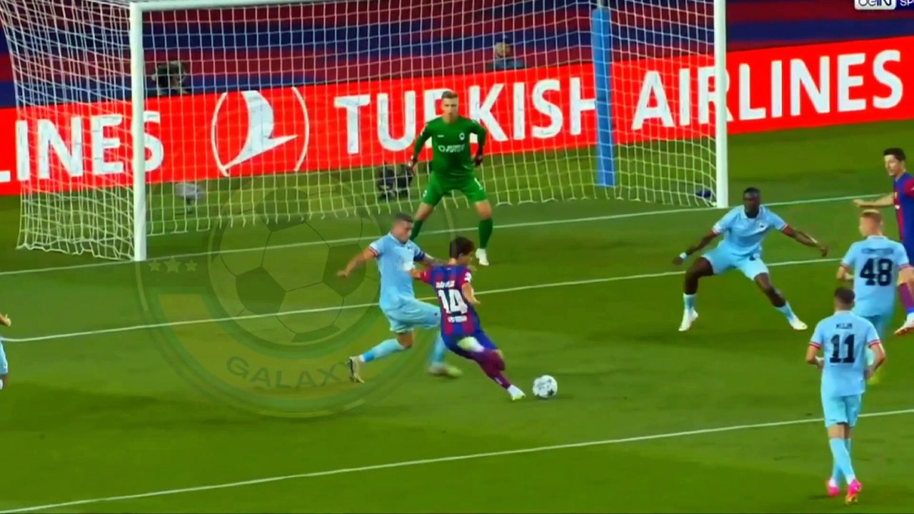 Barcelona vs Royal Antwerp 5-0 / 2023 Champions League