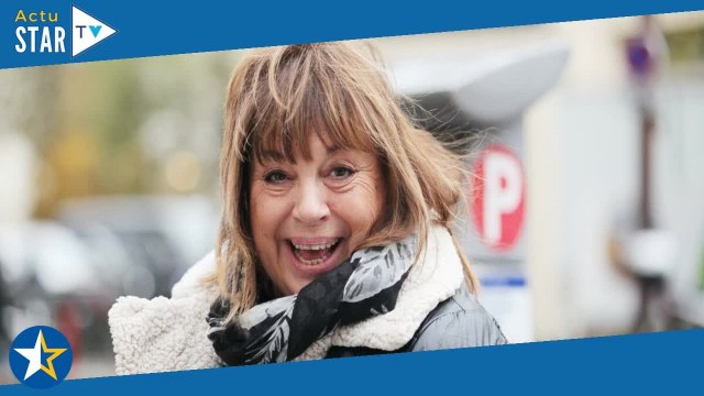 Je les attendais dans leur lit Michèle Bernier La Stagiaire raconte son enfance avec le Profe