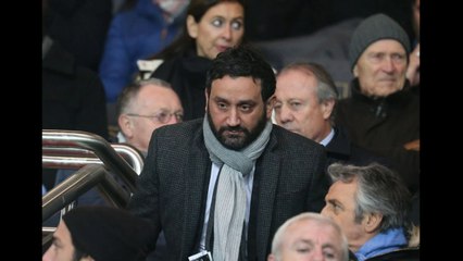 Cyril Hanouna, les larmes aux yeux, raconte la lutte de son père contre la Covid-19