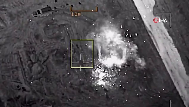 Karabağ'daki operasyondan yeni görüntüler! Ermeni mevzileri böyle yerle bir edildi