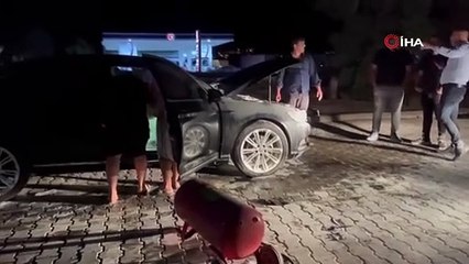 Aksaray’da seyir halindeki otomobilin motor bölümü yandı