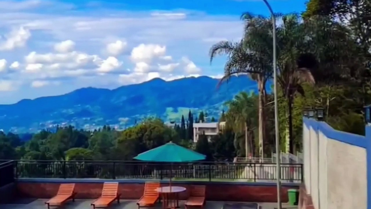 Jasmine Glamping dan Villa