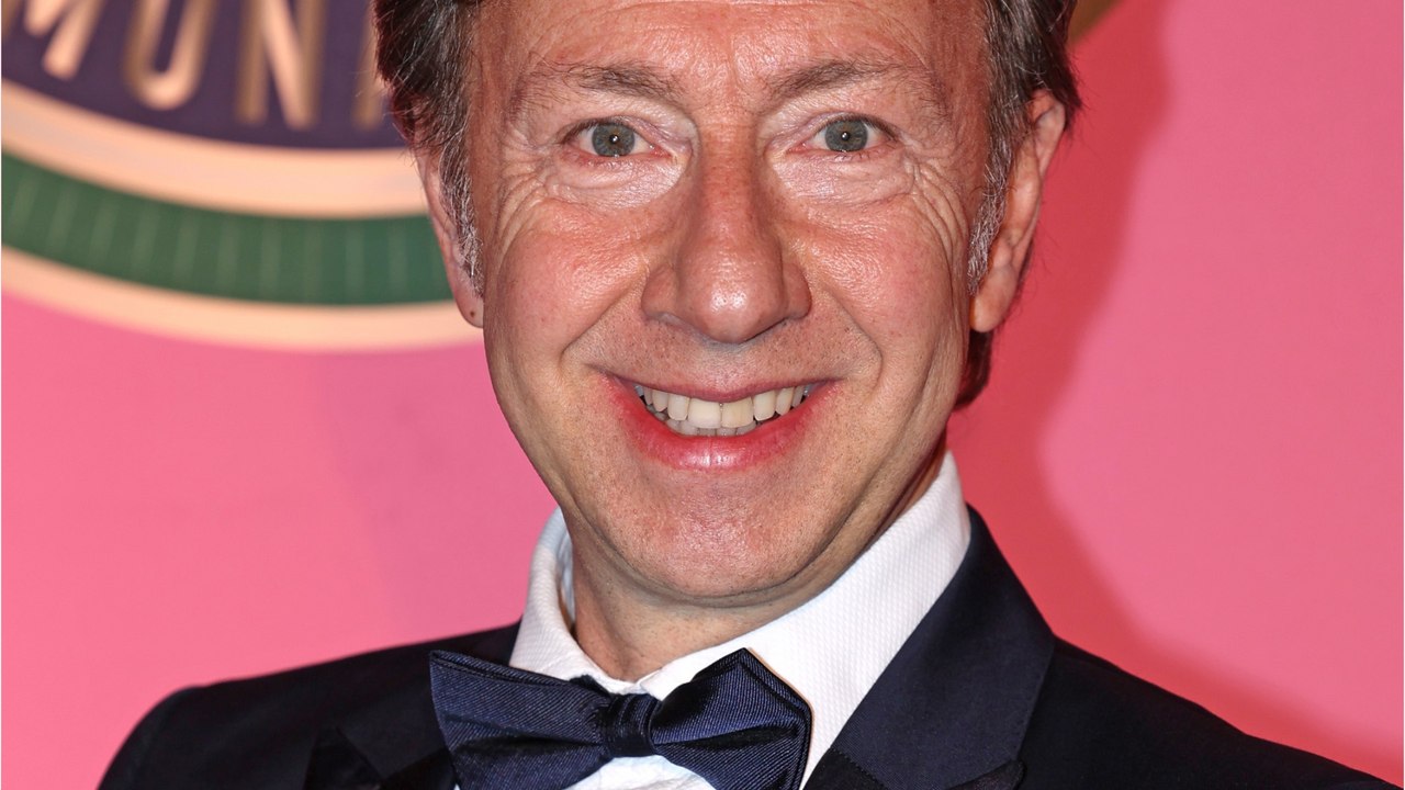 Stéphane Bern évoque ses opérations de chirurgies esthétiques, "Je n'ai pas une passion pour mon physique"