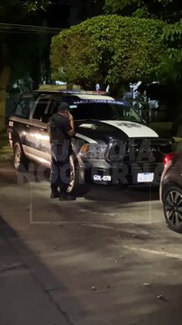 #Preliminar Infraganti fueron sorprendidos un par de ladrones de autopartes en la zona de Chapultepec, uno de ellos fue detenido #GuardiaNocturna