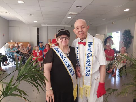 Défilé de mode et élection à l'Ehpad de l'hôpital de Neufchâtel-en-Bray en Seine-Maritime