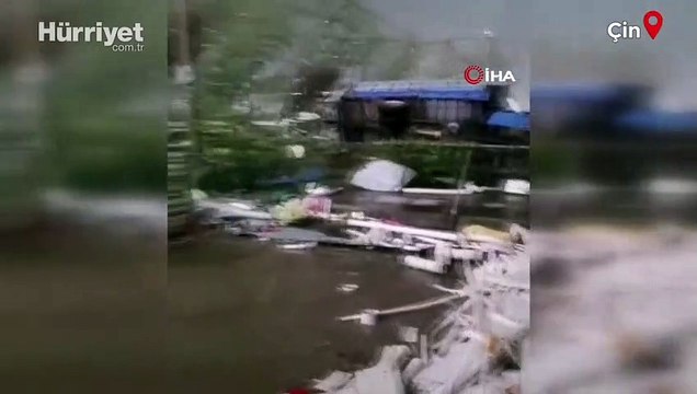 Çin’in Jiangsu eyaletinde çıkan hortumda ortalık savaş alanına döndü: 5 ölü