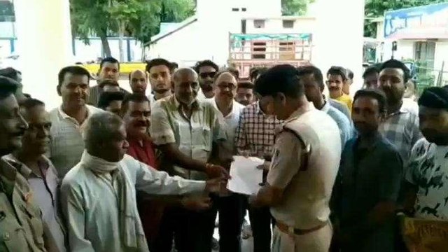 नर्मदापुरम: धार्मिक भावनाएं आहत करने वाली पोस्ट पर बवाल, जानें पूरा मामला