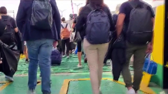 Tre aliscafi fuori uso, mattinata di disagi per i pendolari dello Stretto