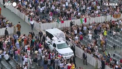 Nagorno-Karabakh, il Papa: "Tacciano le armi"