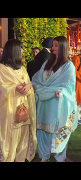 Aishwarya Rai arrives for Mukesh Ambani -Nita Ambani Ganesh Celebrations with her daughter Aradhya