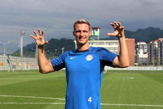 Çaykur Rizespor'un yeni transferi Attila Mosci: '3 haftada 3 galibiyet alınca mutluluğum bin kat daha arttı'