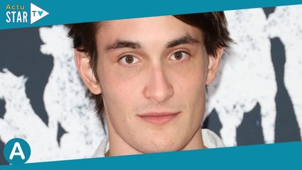 Aurélien Enthoven, séduisant jeune homme  le fils de Carla Bruni retrouve sa célèbre tante