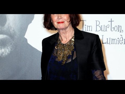 Sabine Azéma foudroyée par trois décès rapprochés : sa réaction face à la mort qui la rend si digne