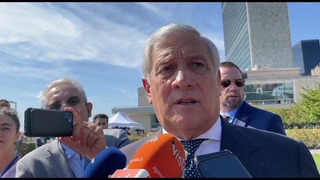 Manovra, Tajani: Più debito pubblico? Valuteremo. No al panico