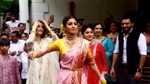 Actress Shilpa Shetty Dance Performs at Ganapati Visarjan
