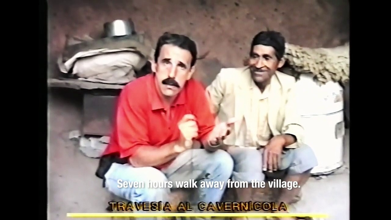 Lejos de los hombres - Trailer