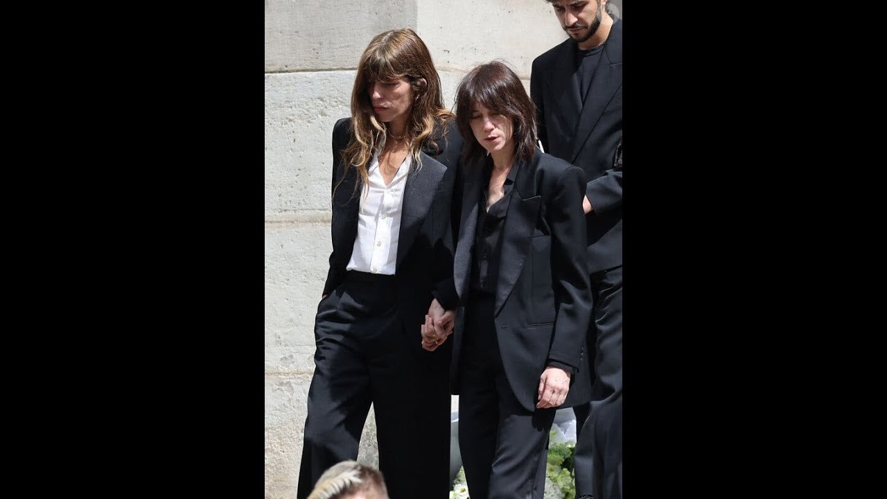 "La joie dans le malheur..." : Charlotte Gainsbourg et Lou Doillon, la mort de Jane Birkin a rappr