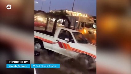 Terrible floods in Taif, Saudi Arabia